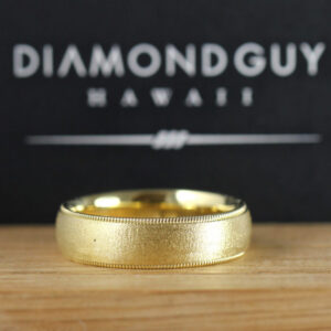 Signature Diamond Guy Men's Design: Traditional with milgrain