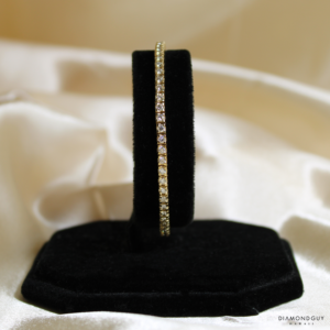10.7g 14KYG 2.10ctw Diamond Tennis Bracelet