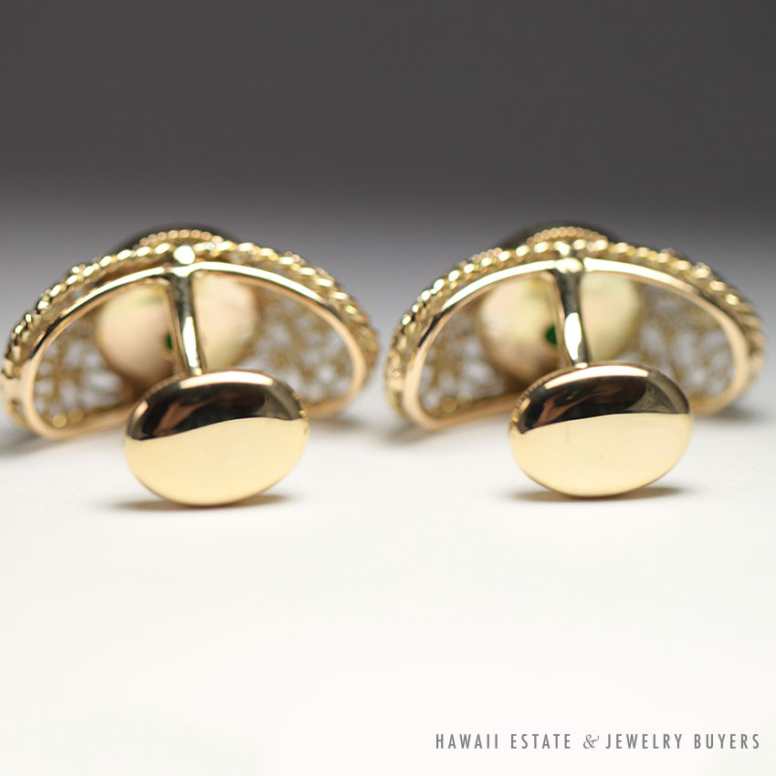 Vintage Apple Green Jade Cabochon 14K Yellow Gold Men's Cufflinks Circa 1950s - Image 2