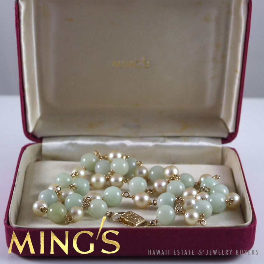 MING'S HAWAII NATURAL GREEN JADEITE JADE & PEARL 13.5K YELLOW GOLD NECKLACE 24"