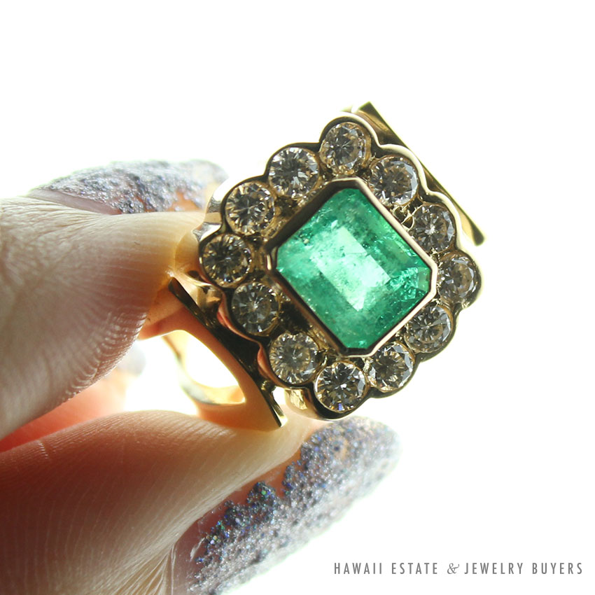 NATURAL EMERALD & DIAMOND 18K YELLOW GOLD RING - Image 4