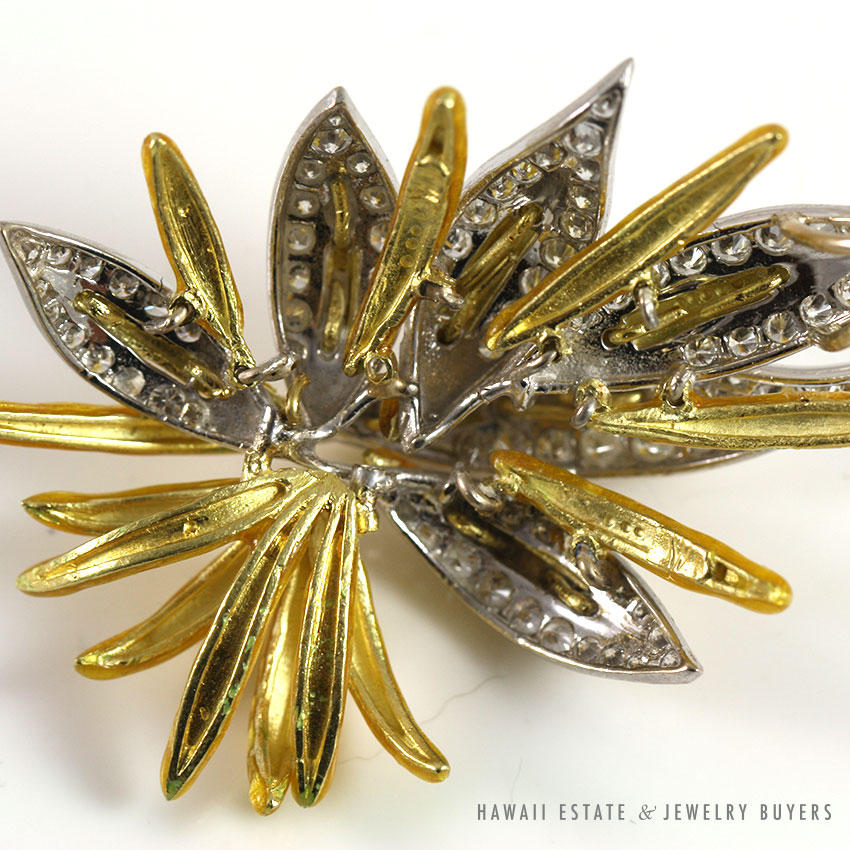 WILLIAM LEVINE DESIGNER PLATINUM & ENAMEL DIAMOND FLORAL PENDANT & EARRING SET - Image 4