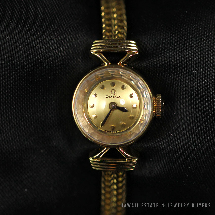 OMEGA MODEL 11001 18K YELLOW GOLD ROUND CASE WRIST WATCH EXTRA SMALL
