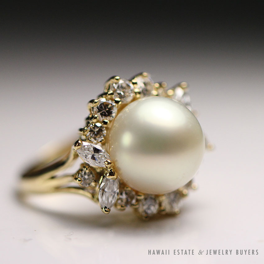 VINTAGE PEARL & 1.15CTW ROUND MARQUISE DIAMOND 18K YELLOW GOLD RING SIZE 6 - Image 4
