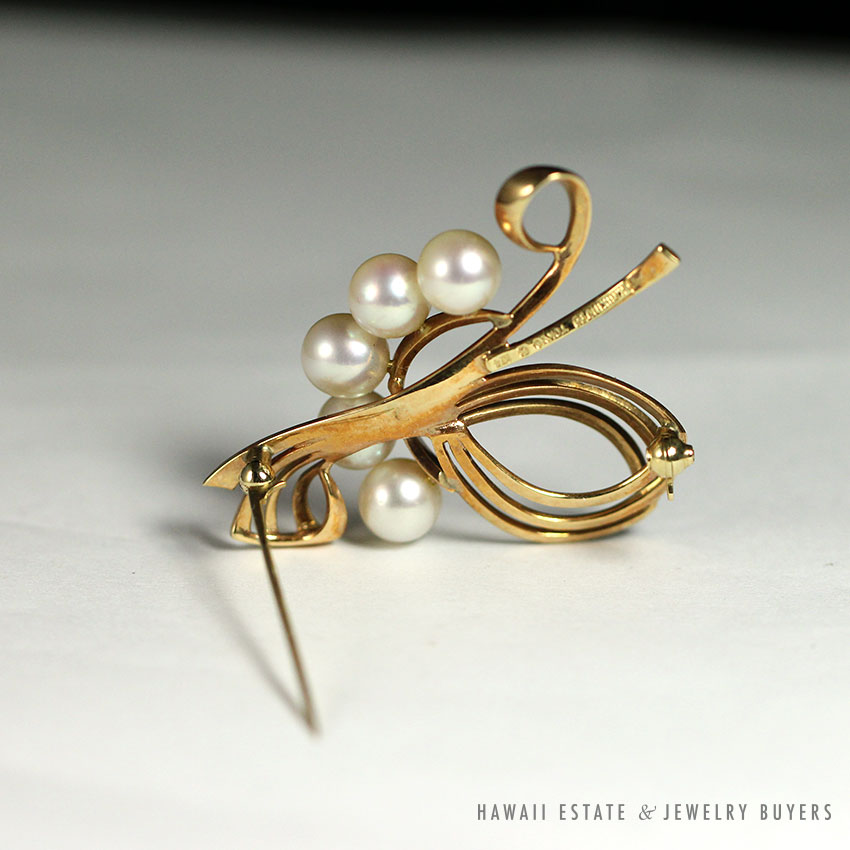 Mikimoto Cultured Pearl 14K Yellow Gold Ribbon Flower Brooch & Earrings Set - Image 4