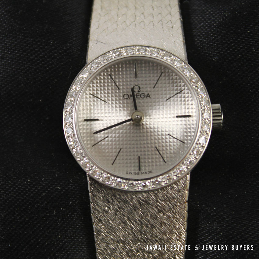OMEGA DIAMOND 18K WHITE GOLD LADIES WRIST WATCH W/ BOX