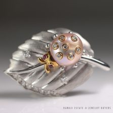 DIAMOND RUBY PEARL LADYBUG LADYBIRD BUG 18K BROOCH PIN