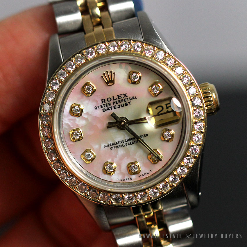 ROLEX LADIES STEEL & 18K GOLD DATEJUST WHITE MOTHER OF PEARL DIAMOND BEZEL WATCH - Image 3