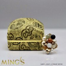 MING'S 11.6g 14KYG MULTI JADE & PEARL CLUSTER W/LEAF MOTIF RING SIZE 7.75