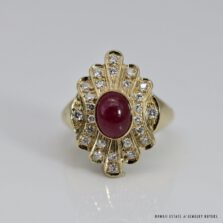 7.9g 14KYG 0.90ct OVAL BURMESE RUBY CAB & 0.40ctw DIAMOND RING SIZE 5.25
