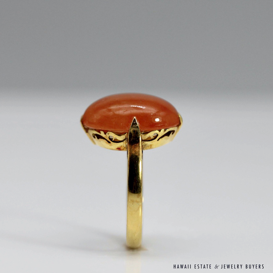 Red Jade Oval Cabochon 18K Yellow Gold Ring Size 7.25 - Image 10