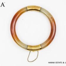 GIA 58.8g 14KYG ORANGY BROWN & WHITE JADE HINGED BANGLE BRACELET SIZE 8