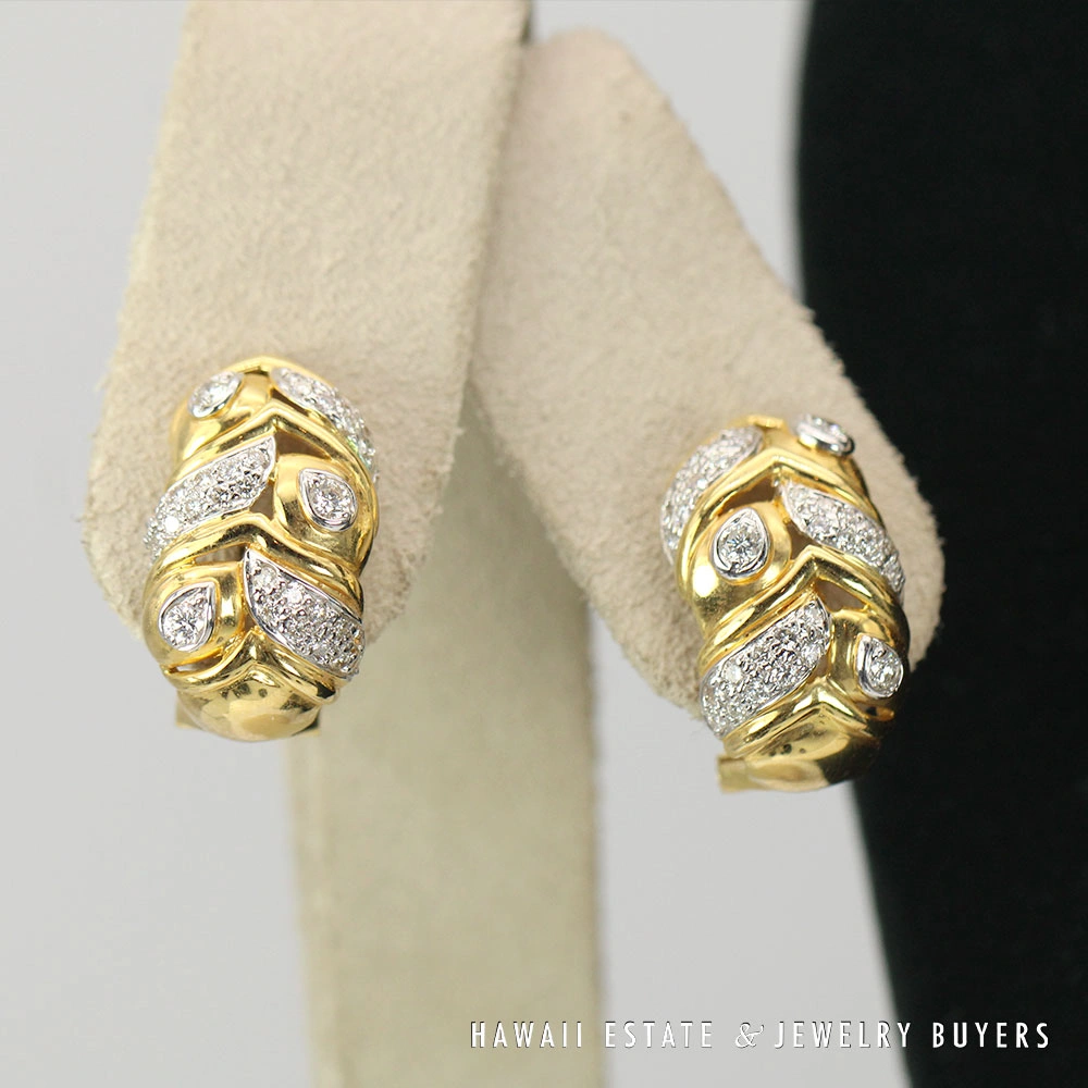 6.25CTW Diamond Necklace & Earrings 18K 20K Yellow Gold Set - Image 3