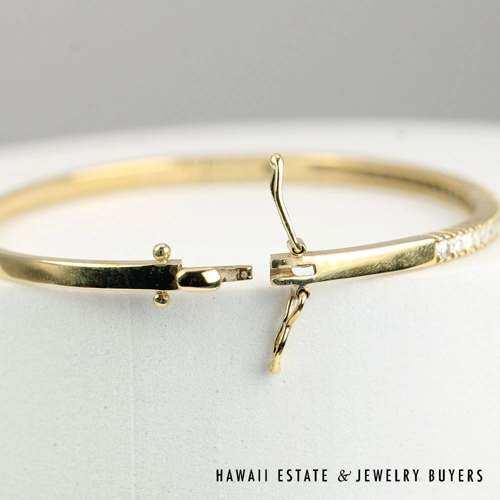 Round Prong-Set Diamond 14K Yellow Gold Hinged Bangle Bracelet Size 6.5 - Image 3