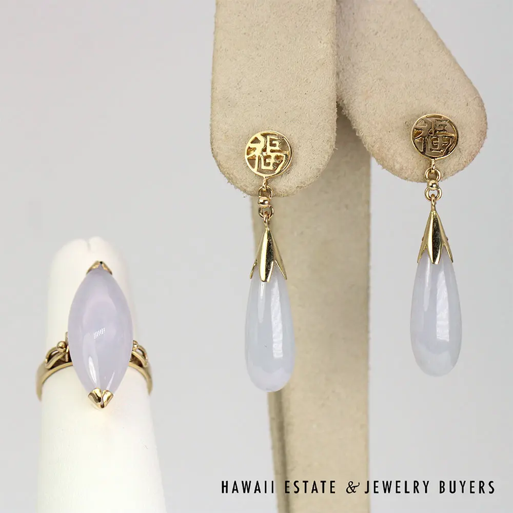Lavender Jade Cabochon 14K Yellow Gold Ring & Drop Earrings Set Size 6.75