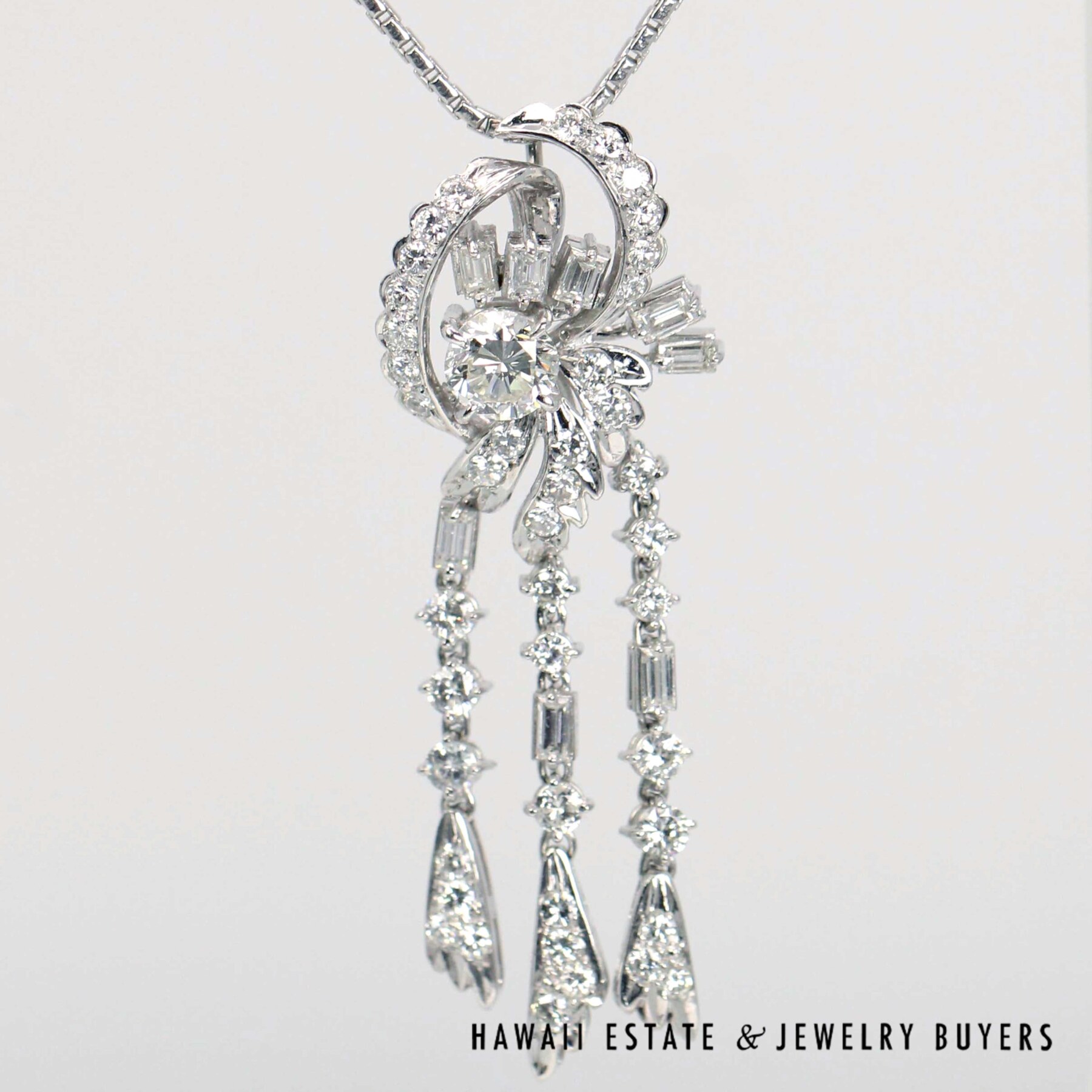 14.2g 18/14KWG 2.50ctw Diamond Pendant 20" Box Chain