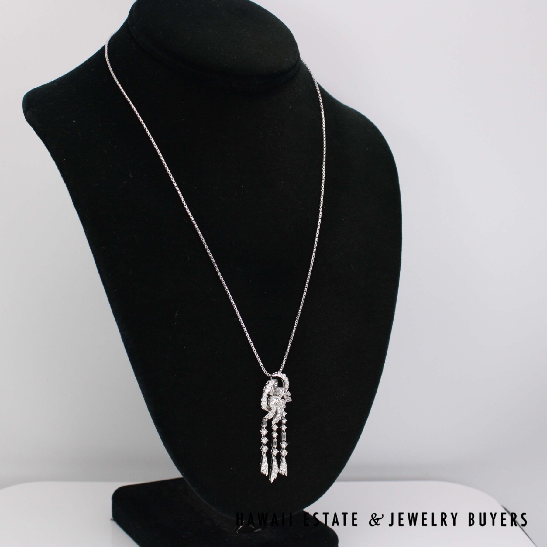 14.2g 18/14KWG 2.50ctw Diamond Pendant 20" Box Chain - Image 2