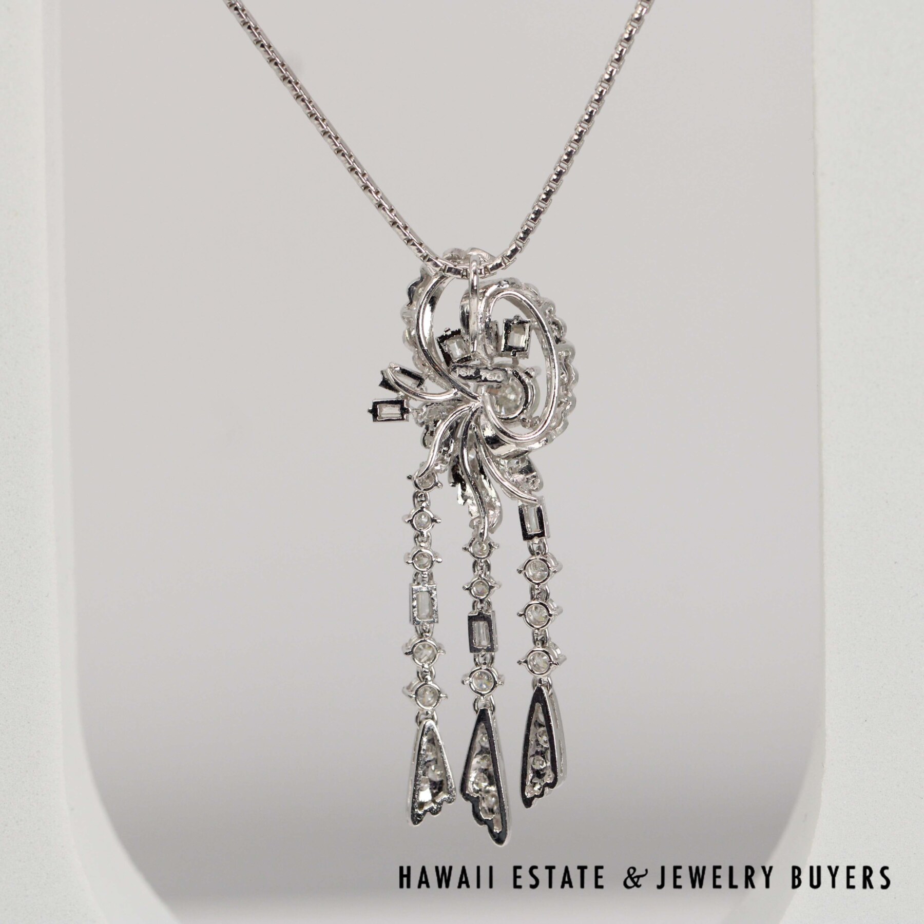 14.2g 18/14KWG 2.50ctw Diamond Pendant 20" Box Chain - Image 3