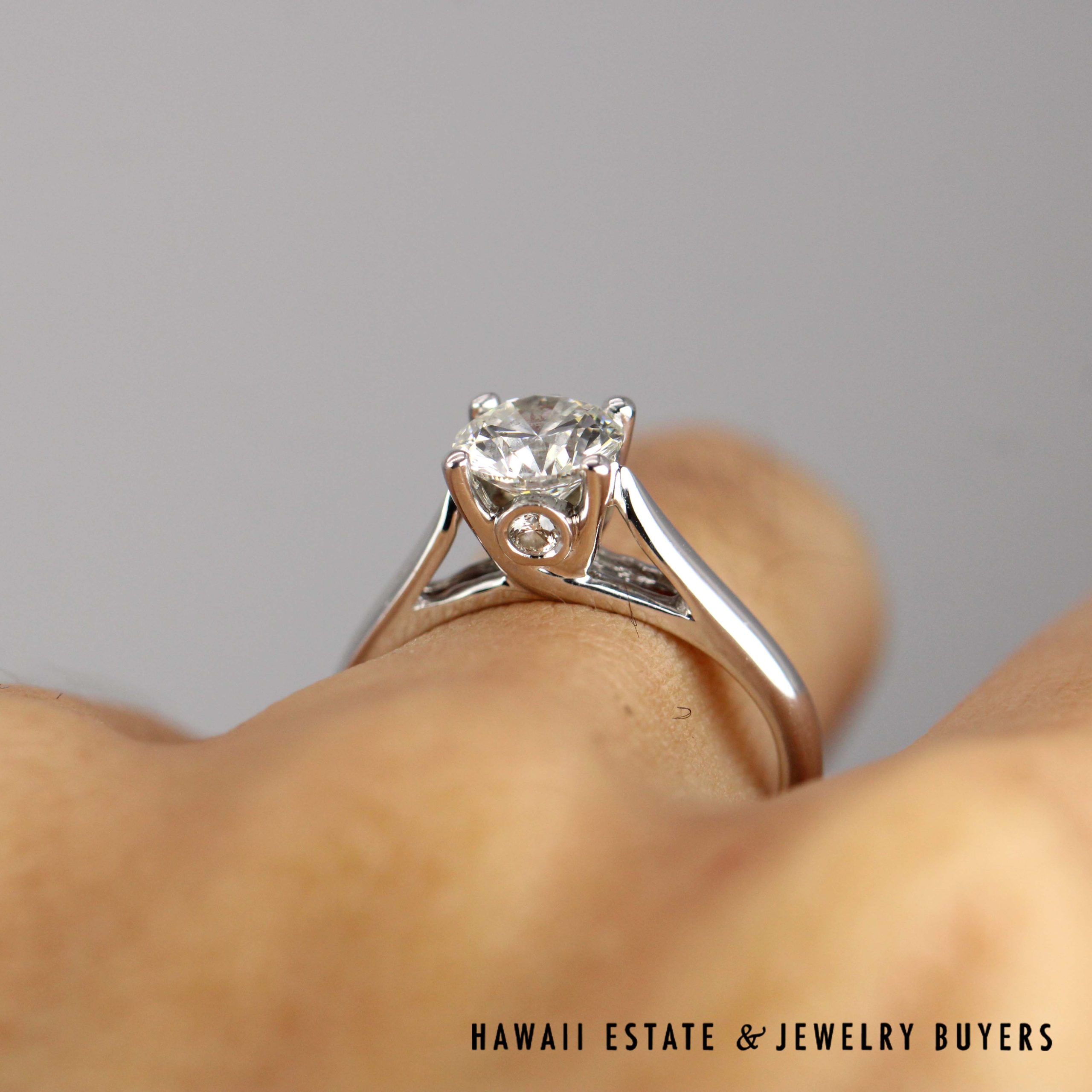 3.4g 14KWG 1.01ct SI2 H AGS104047291001 Cathedral Setting with 0.08ctw Bezel Set Diamond Accents Size 4.5 - Image 2
