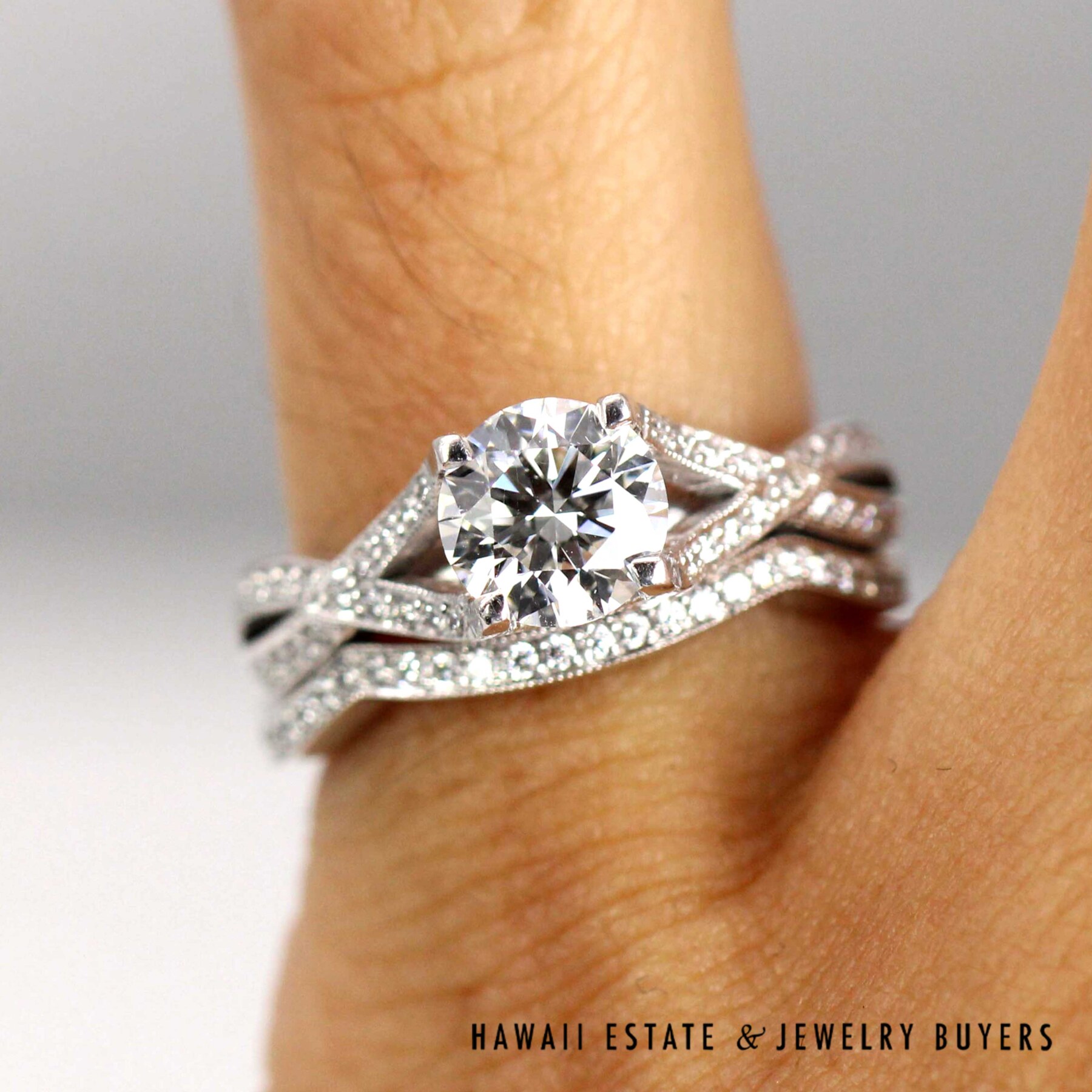 Tacori 5.4g 18KWG 0.81ct AGS F SI1 Ideal RBC Diamond with 0.43ctw Diamond Fitted Wedding Set Size 3.5