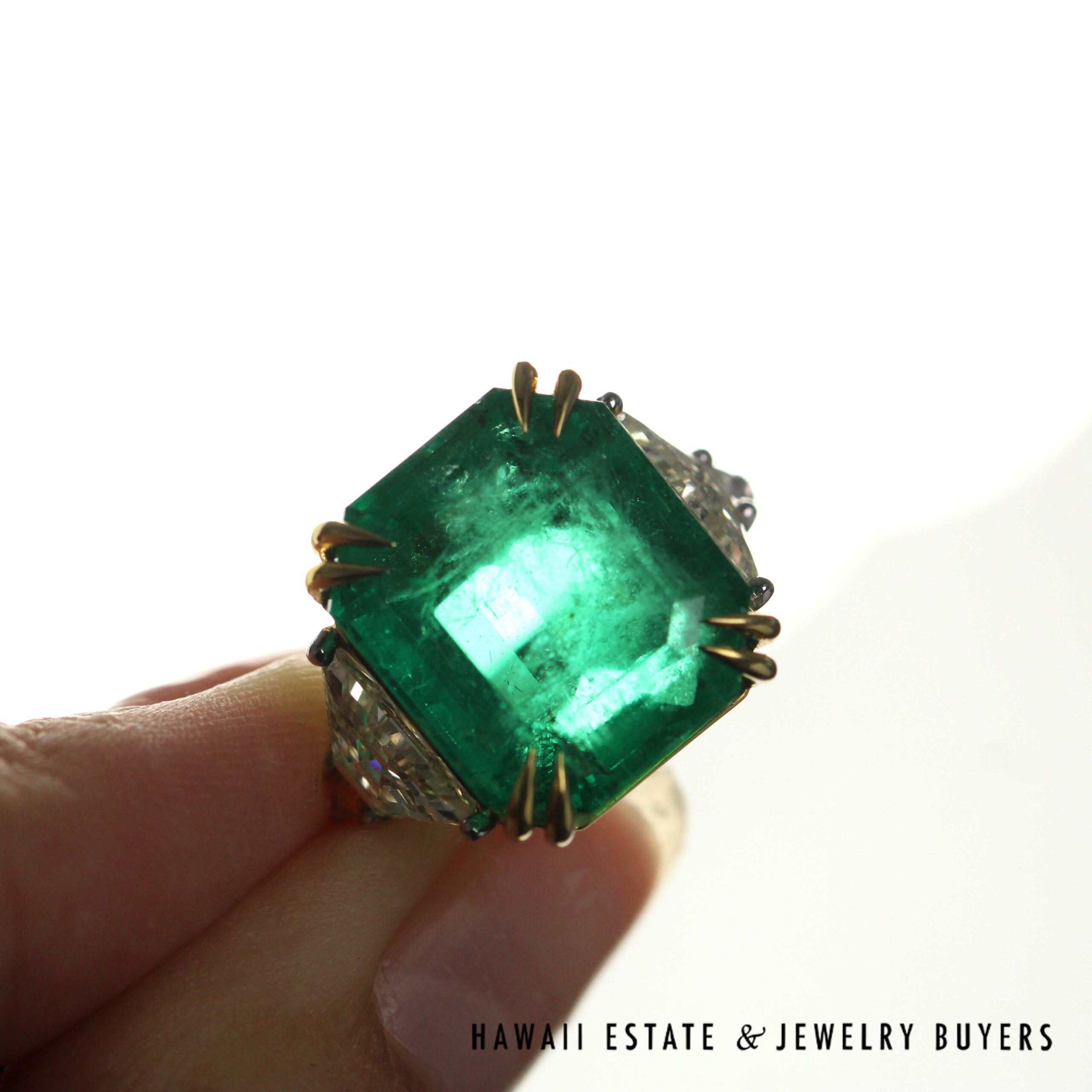 AGL 12.80ctw Natural Columbian Emerald Step Cut w/ Trillion Side Diamonds Plat/18K Ring Size 5.5 - Image 4