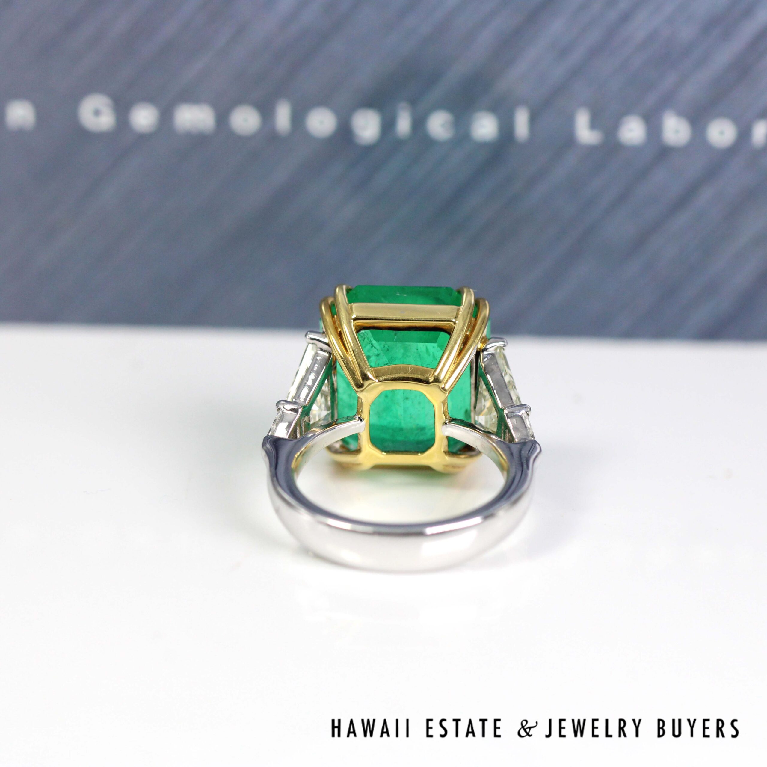 AGL 11.90ct Natural Columbian Emerald Platinum / 18K Ring Size 5.5 - Image 5