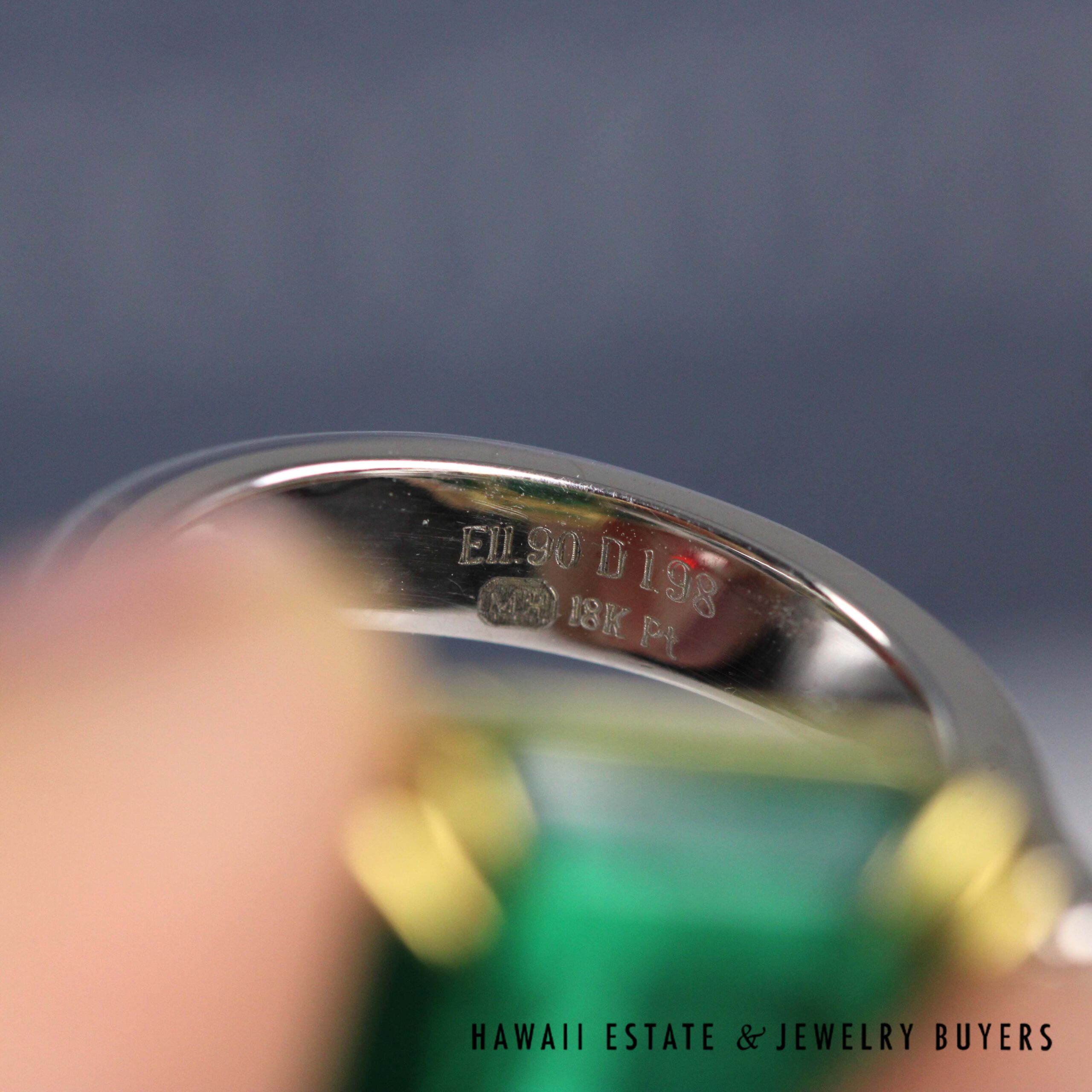 AGL 11.90ct Natural Columbian Emerald Platinum / 18K Ring Size 5.5 - Image 3