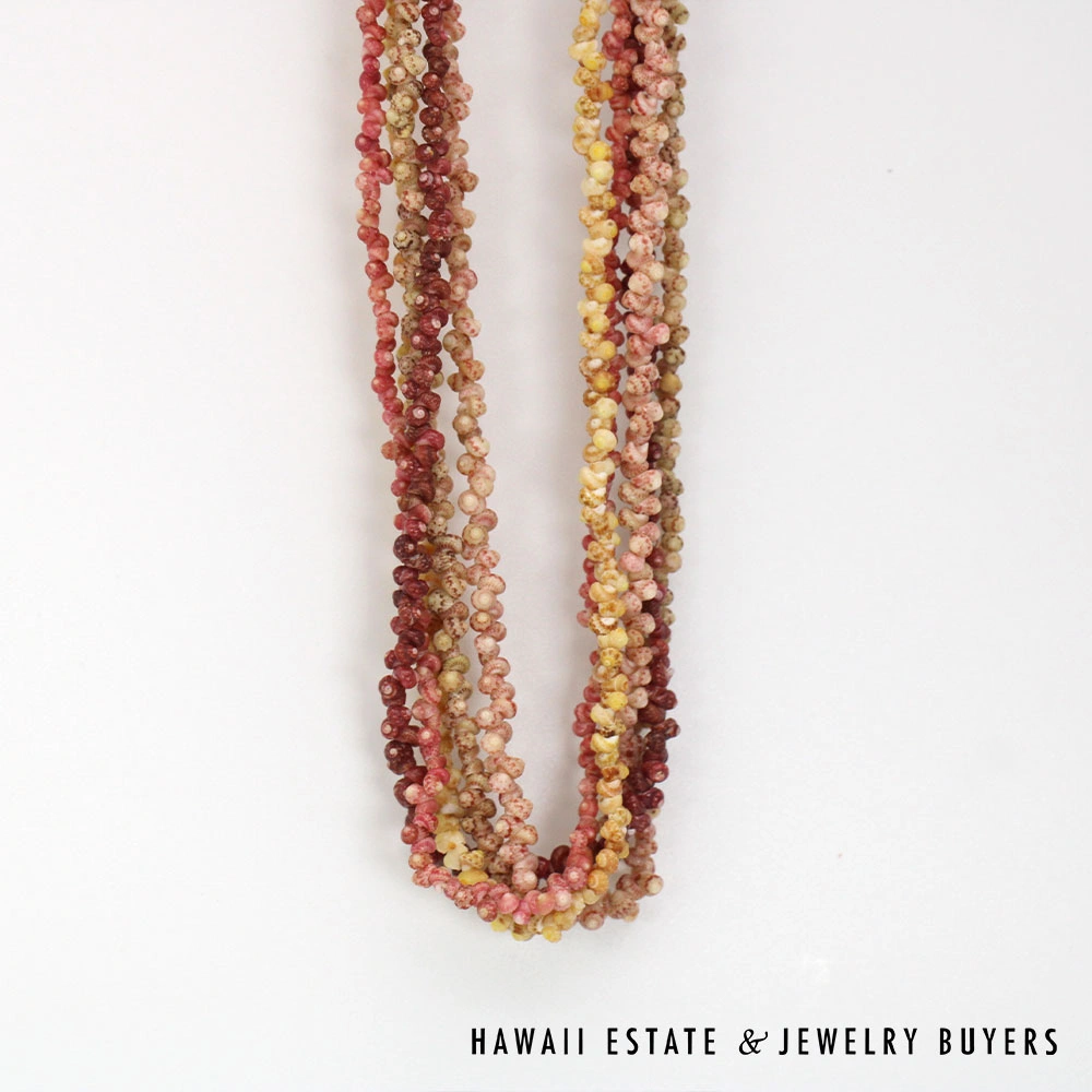 Ni'ihau Shell Lei: 5-Strand Multi-Color Maunaloa Kahelelani Lei and Bracelet Set - Image 8