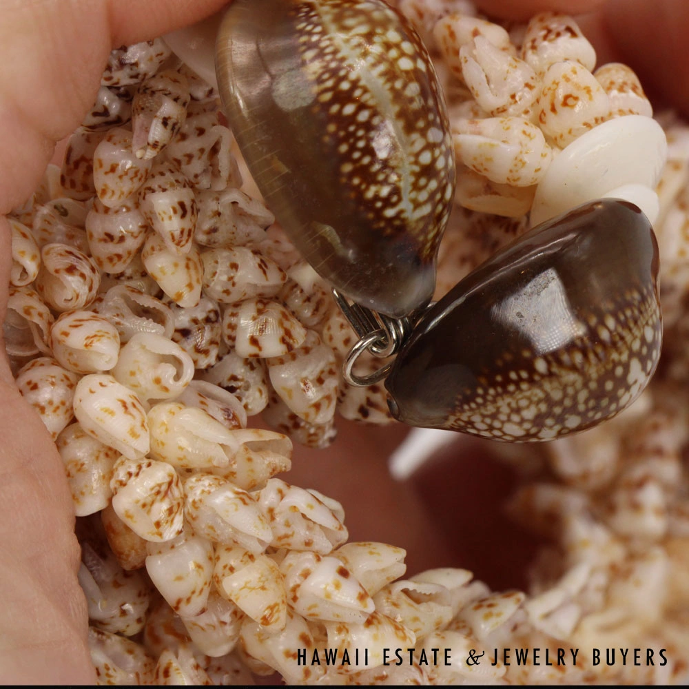 Ni'ihau Shell Lei 21 Inch Coconut Style Momi Onikiniki Hawaiian Necklace - Image 11
