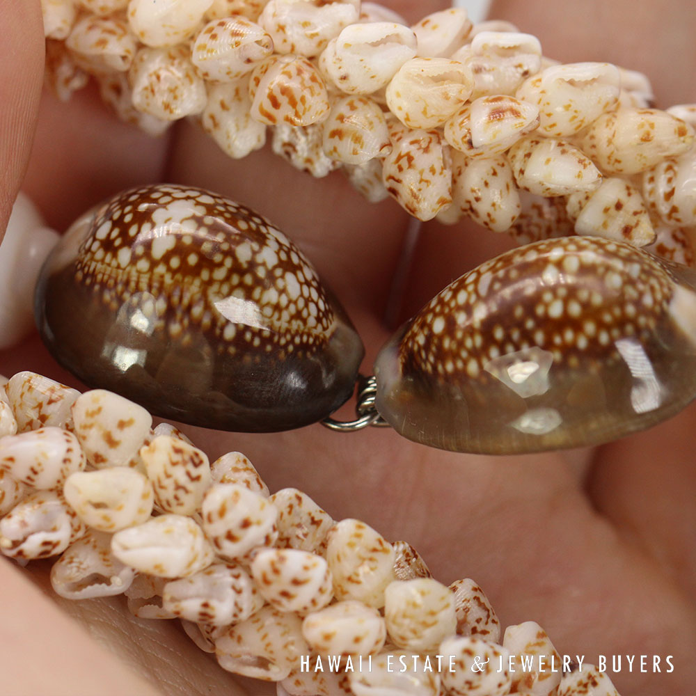 Ni'ihau Shell Lei 21 Inch Coconut Style Momi Onikiniki Hawaiian Necklace - Image 10