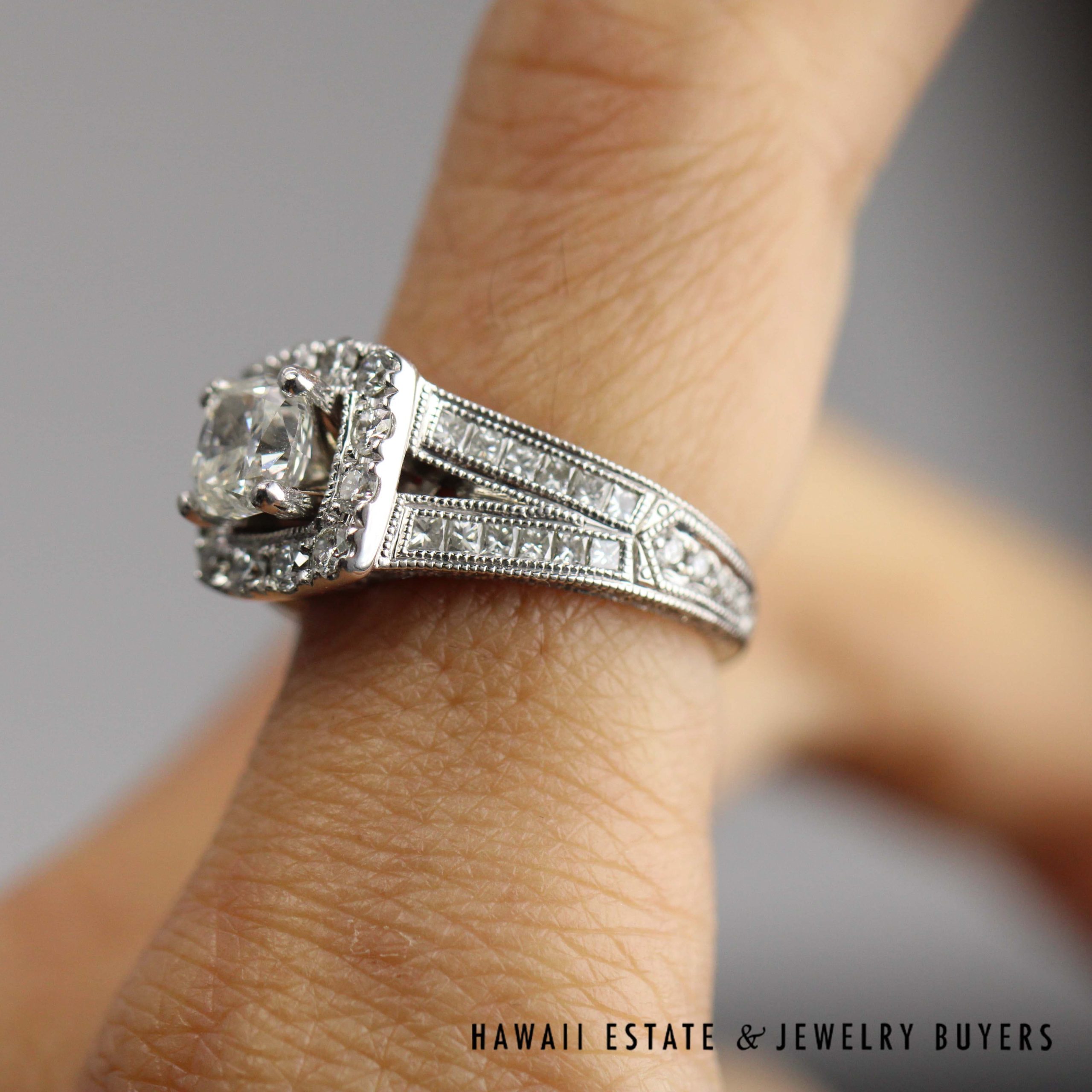 Neil Lane 0.95ctw SI3/HI Cushion Cut Diamond 1.30ctw SI/HI Diamond 14k White Gold Ring Size 4.5, 6.3g - Image 10