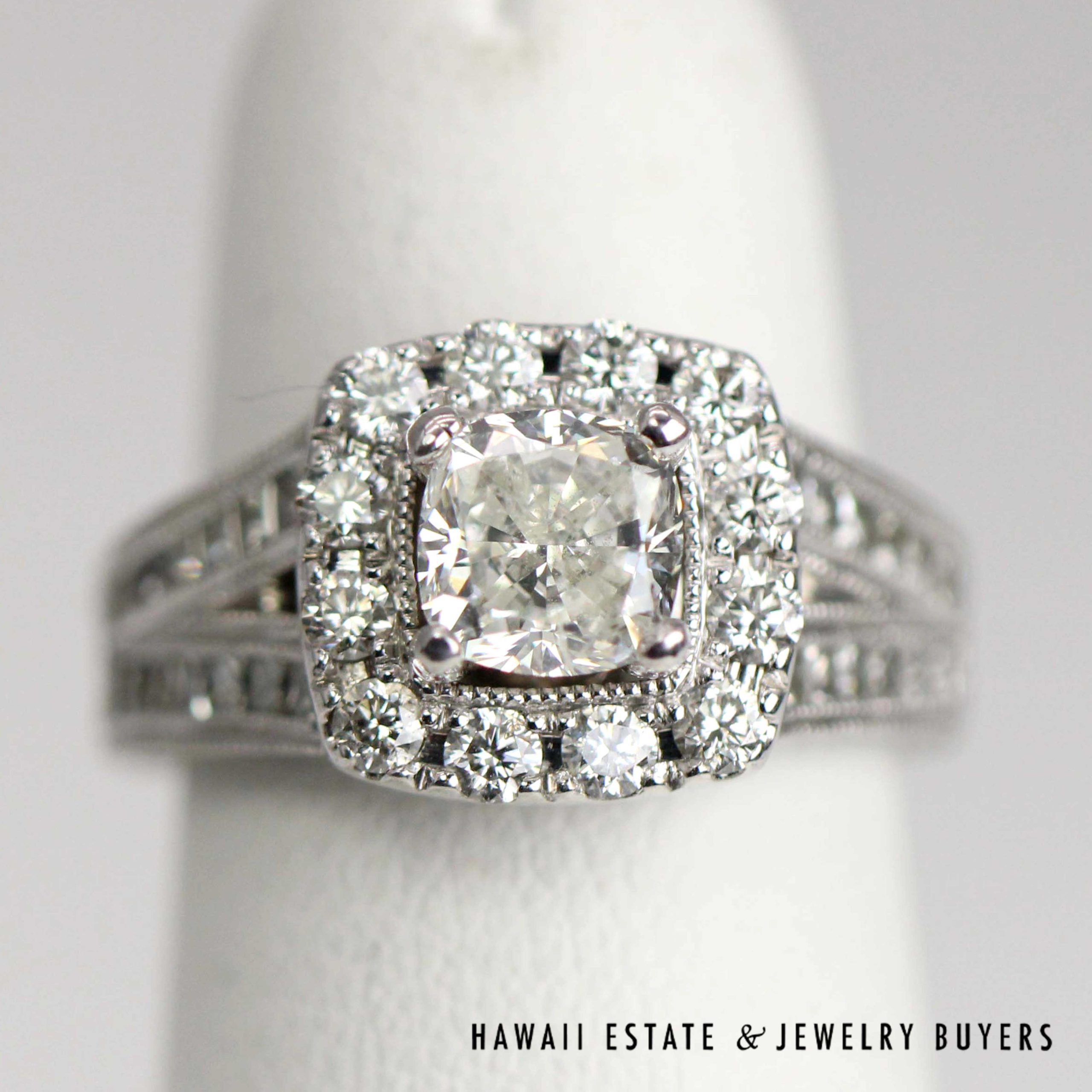 Neil Lane 0.95ctw SI3/HI Cushion Cut Diamond 1.30ctw SI/HI Diamond 14k White Gold Ring Size 4.5, 6.3g - Image 2