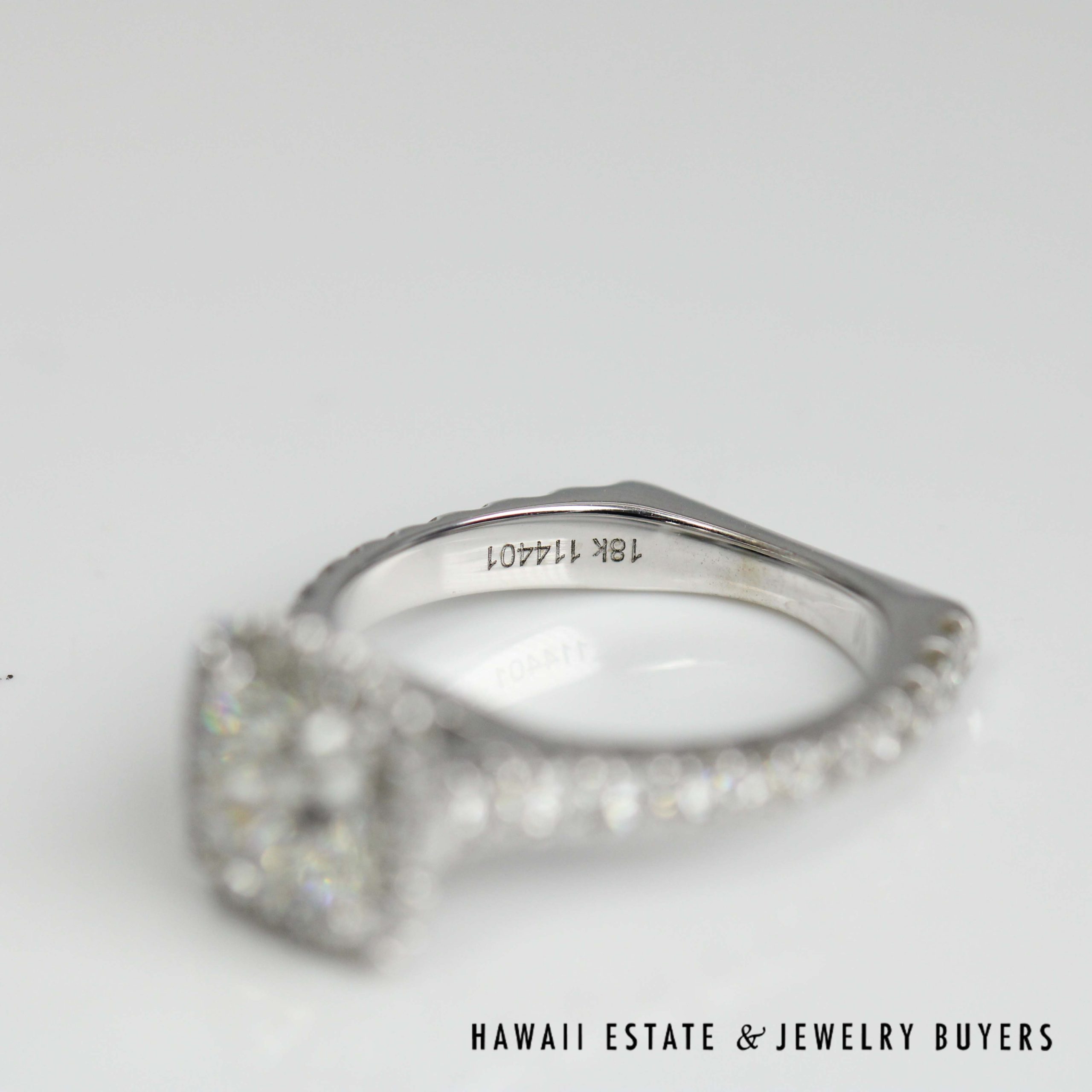 GIA 1.59ct Cushion Brilliant Diamond VVS1/J Halo 18k White Gold Engagement Ring Size 6.5, 6.5g - Image 4