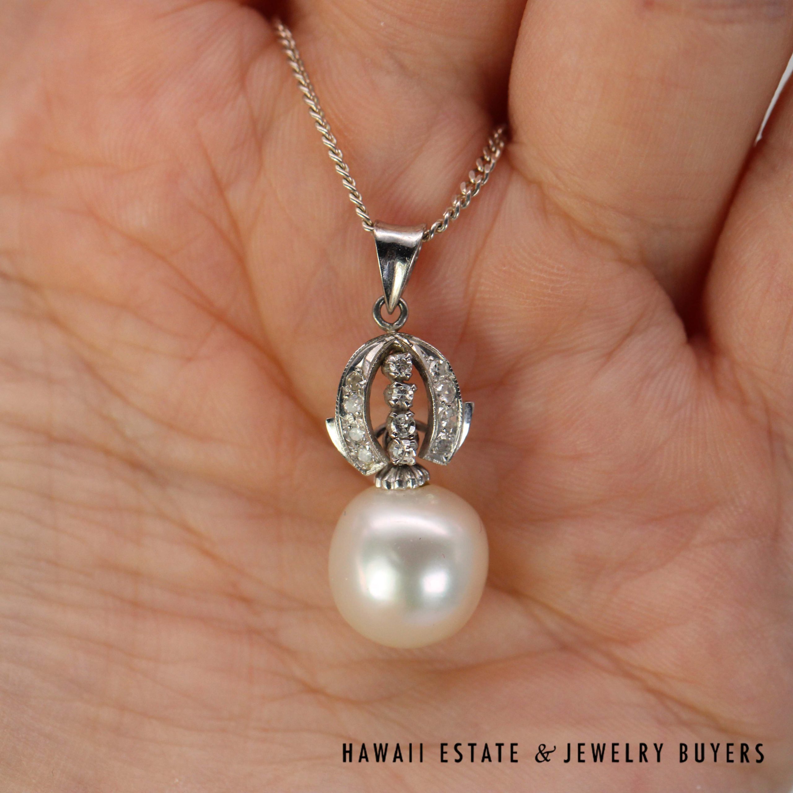Round Pearl Drop & Diamond Openwork 900 Platinum Pendant - Image 4