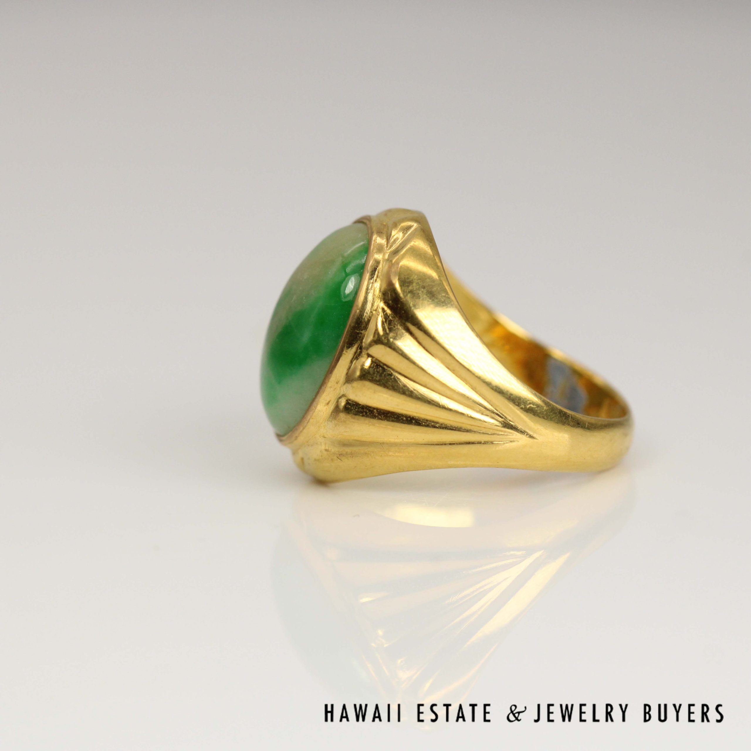 GIA Type A Mottled Green Jade 22k Yellow Gold Ring 16x12mm Size 7.5 - Image 4