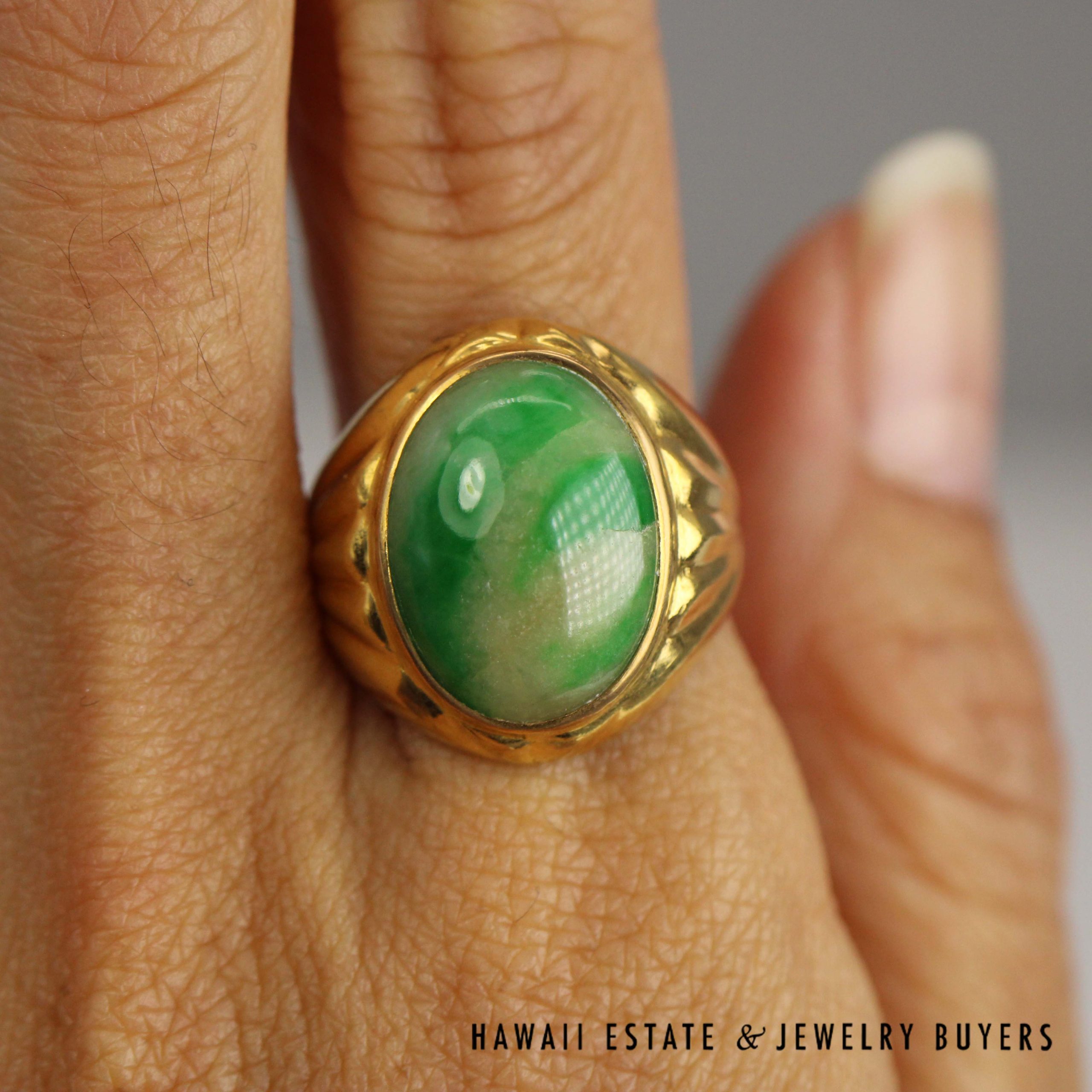 GIA Type A Mottled Green Jade 22k Yellow Gold Ring 16x12mm Size 7.5 - Image 3