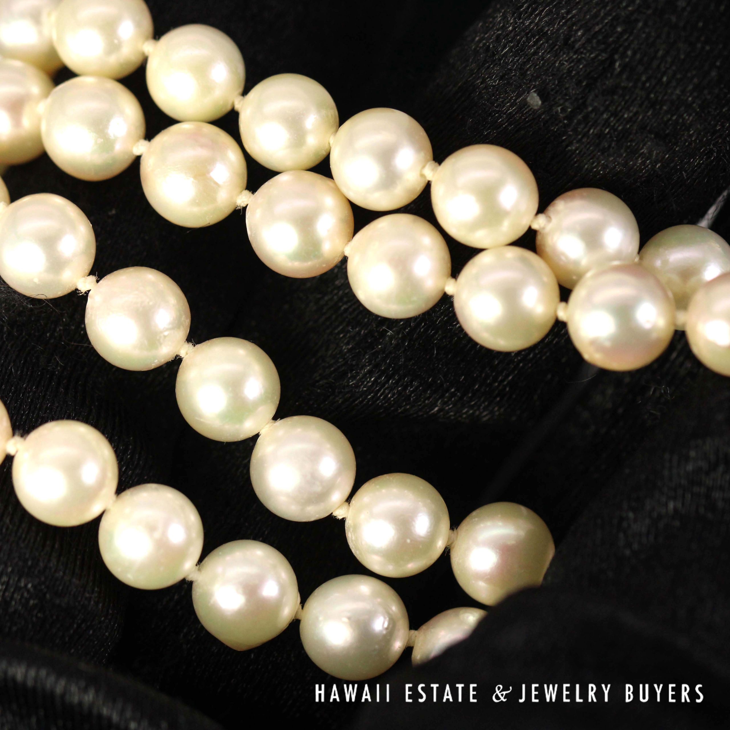 Cultured Pearl Single Strand Necklace 18 Inch with 14K Yellow Gold Clasp - Image 9