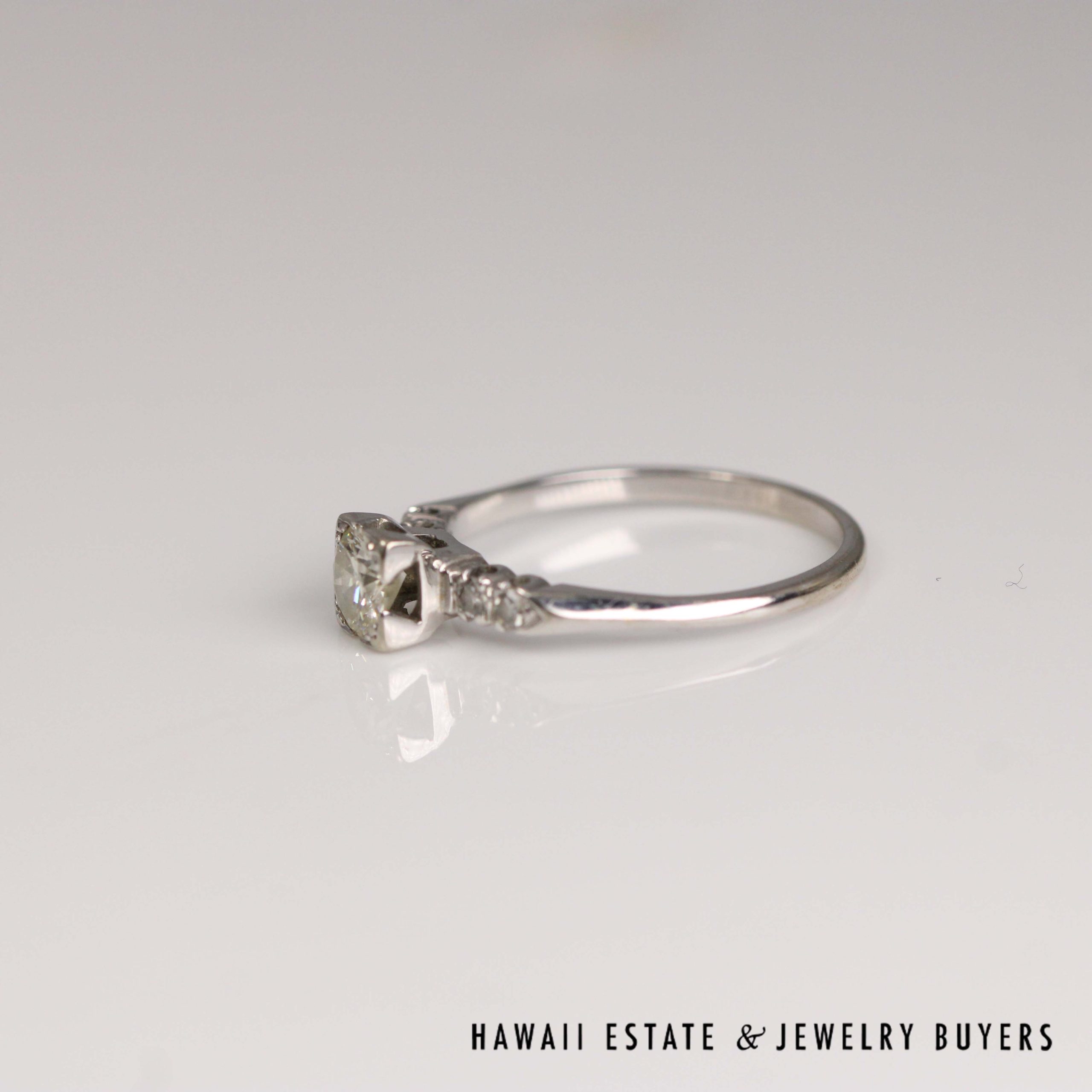Vintage 0.50ctw Diamond 17k White Gold Engagement Ring Size 7 - Image 9