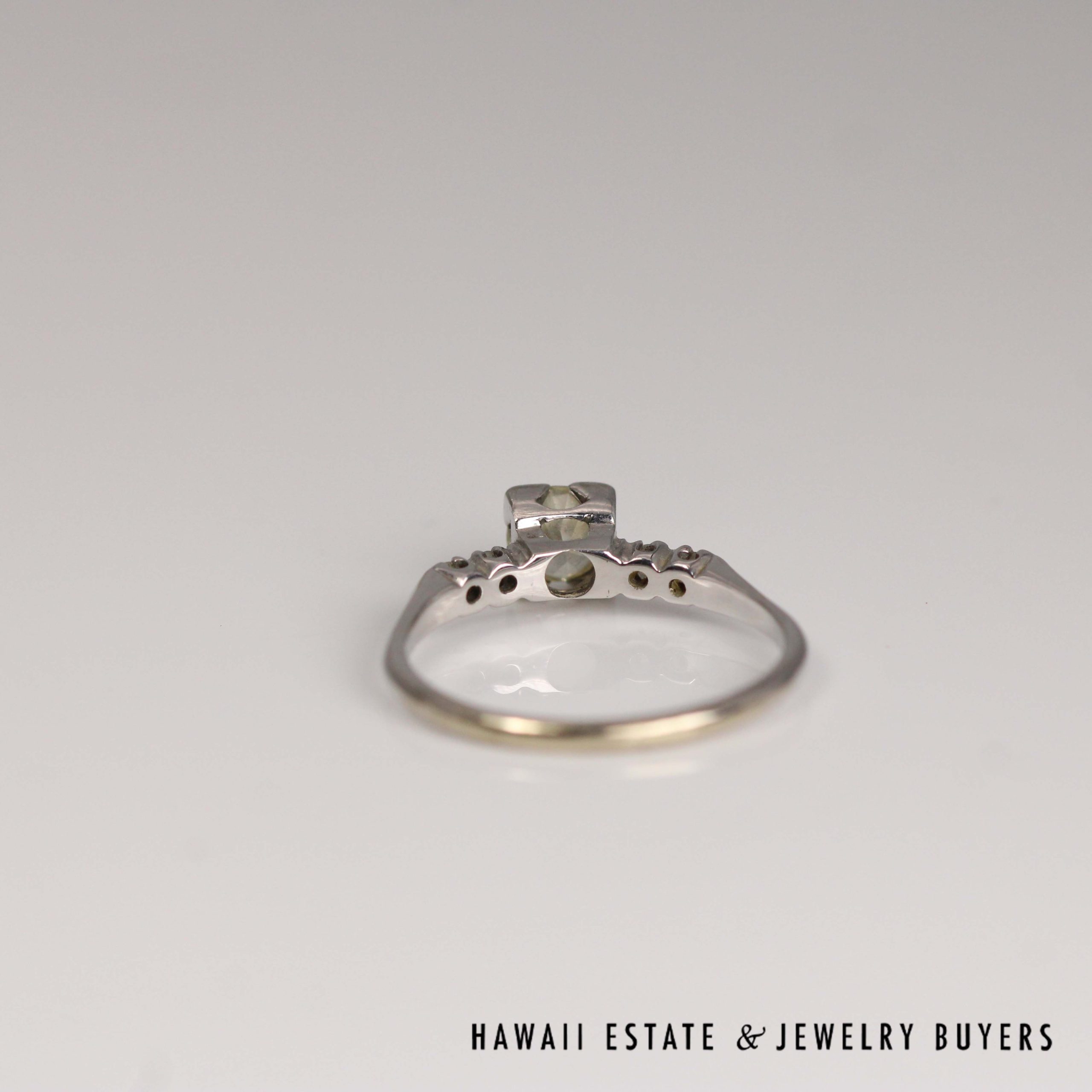 Vintage 0.50ctw Diamond 17k White Gold Engagement Ring Size 7 - Image 10
