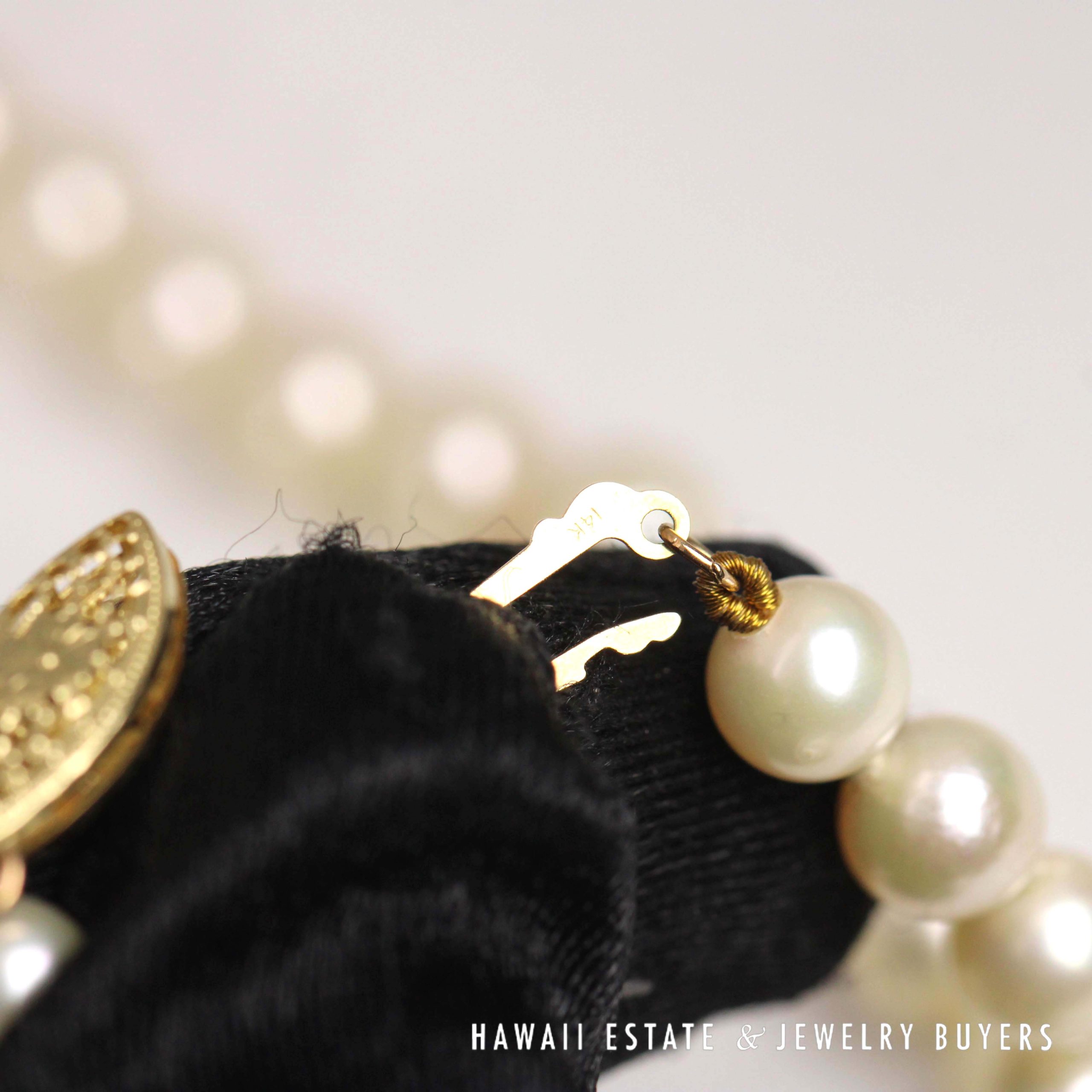 Cultured Pearl Single Strand Necklace 18 Inch with 14K Yellow Gold Clasp - Image 4
