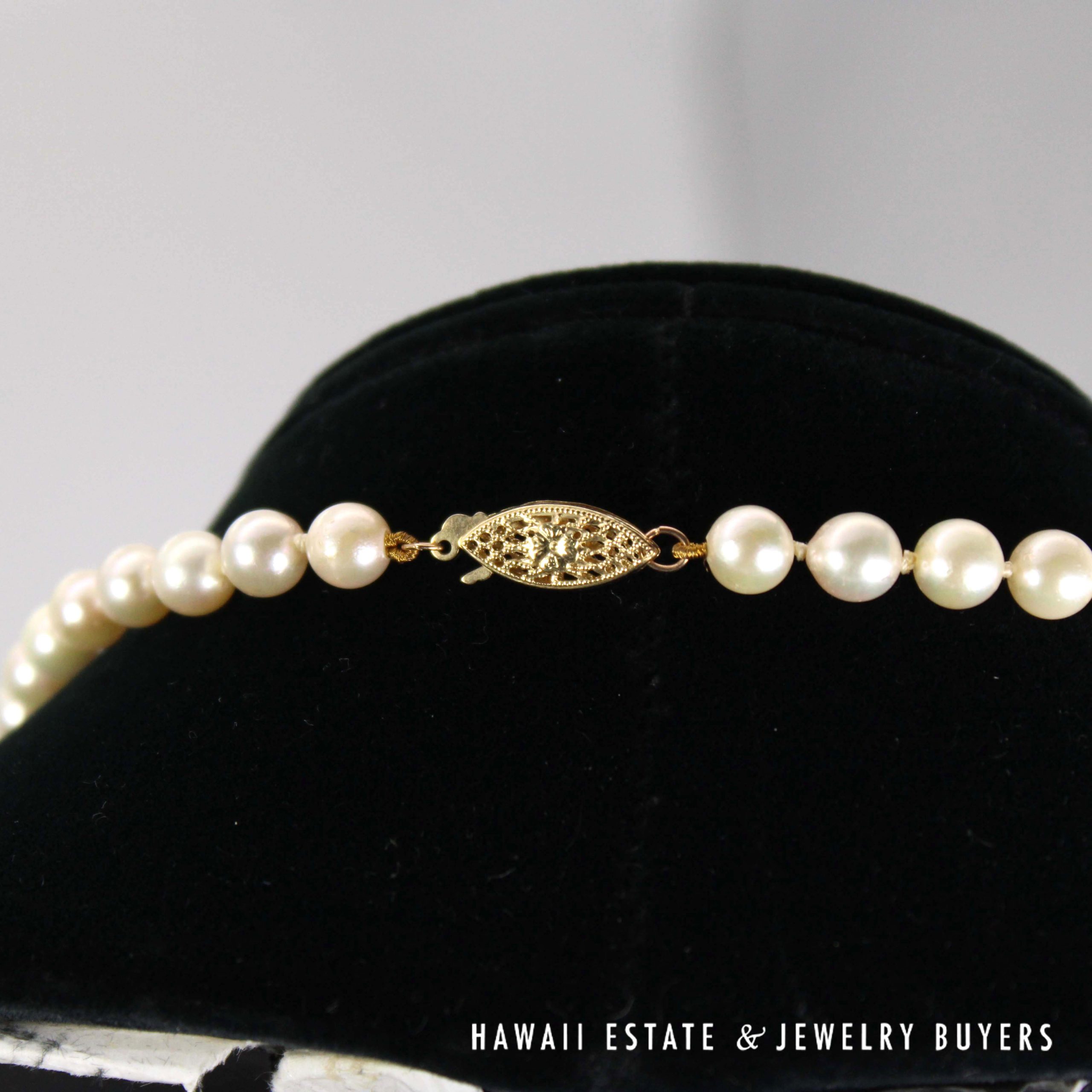 Cultured Pearl Single Strand Necklace 18 Inch with 14K Yellow Gold Clasp - Image 3