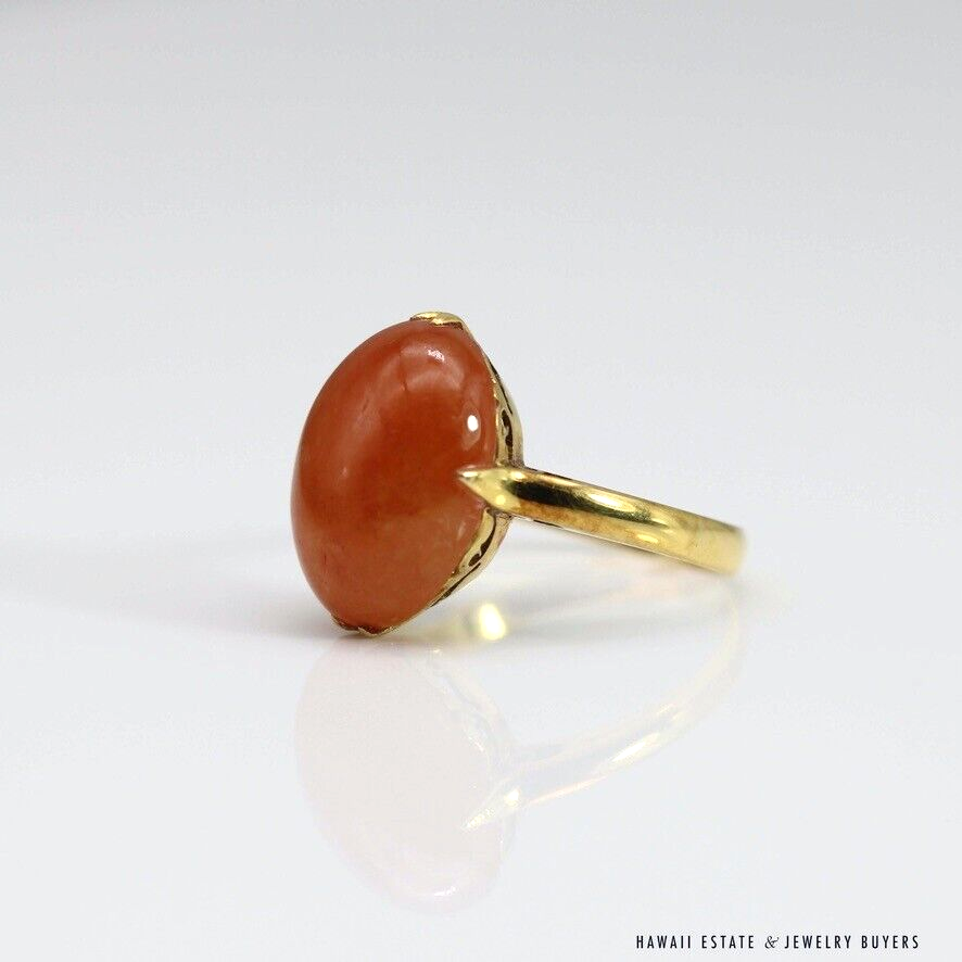 Red Jade Oval Cabochon 18K Yellow Gold Ring Size 7.25 - Image 8