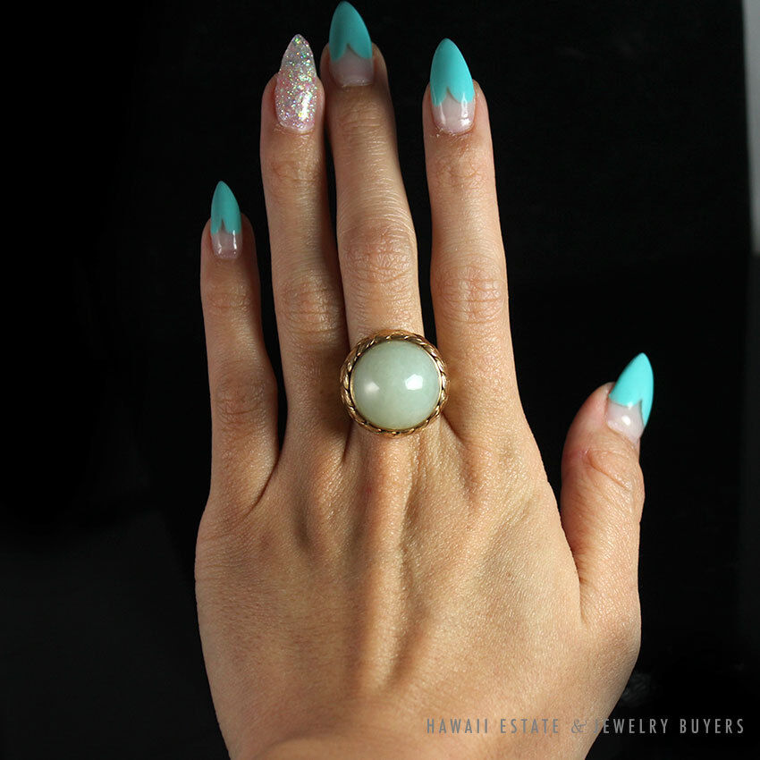 Ming's Hawaii Pale Green Jade Cabochon 14K Yellow Gold Bezel Dome Ring Size 5.5 - Image 10