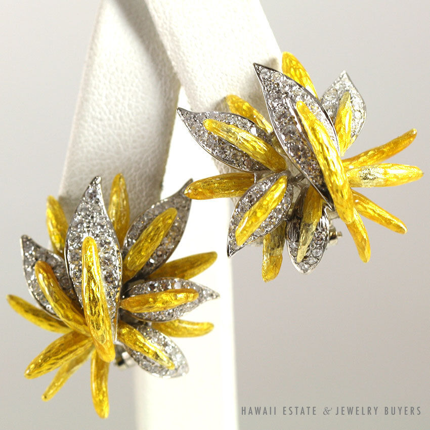 William Levine Diamond 18K Gold & Platinum Floral Enamel Pendant & Earrings Set - Image 4
