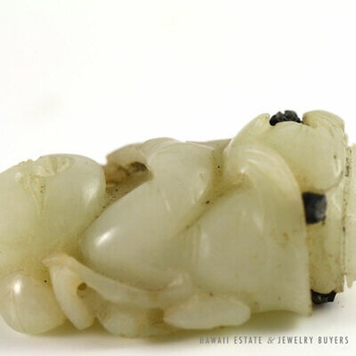 Chinese Carved Pale Mutton Fat Jade Seated Male Figure Statue Carving - Image 2