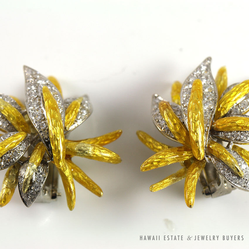 William Levine Diamond 18K Gold & Platinum Floral Enamel Pendant & Earrings Set - Image 3