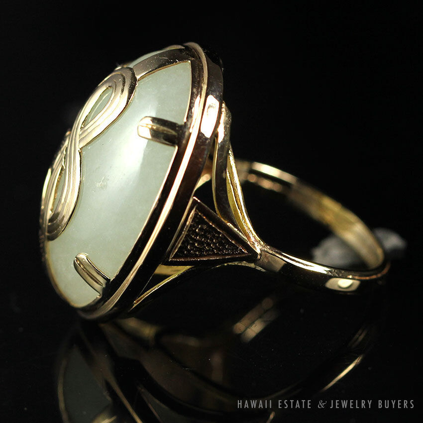 Ming's Hawaii Oval Jade Cabochon 14K Yellow Gold Ring Size 6.25 - Image 2