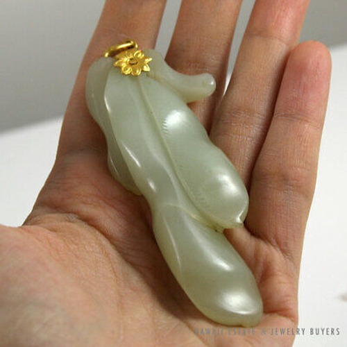 Chinese Carved Pale Green Jade Leaf & Fruit Pendant with Yellow Gold Floral Bail - Image 6