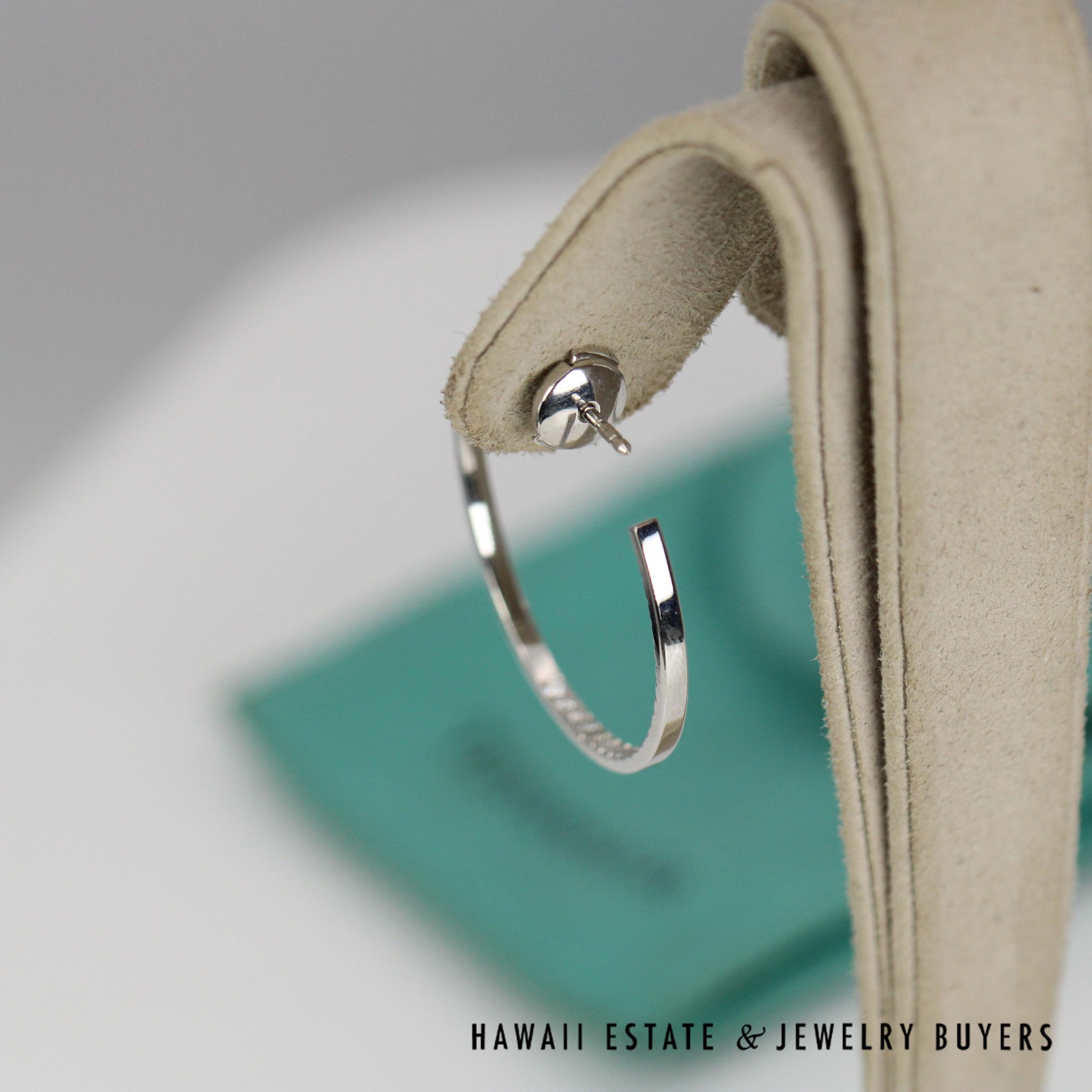 Tiffany & Co 1ctw Diamond Front and Back Platinum Metro Hoop Earrings - Image 4