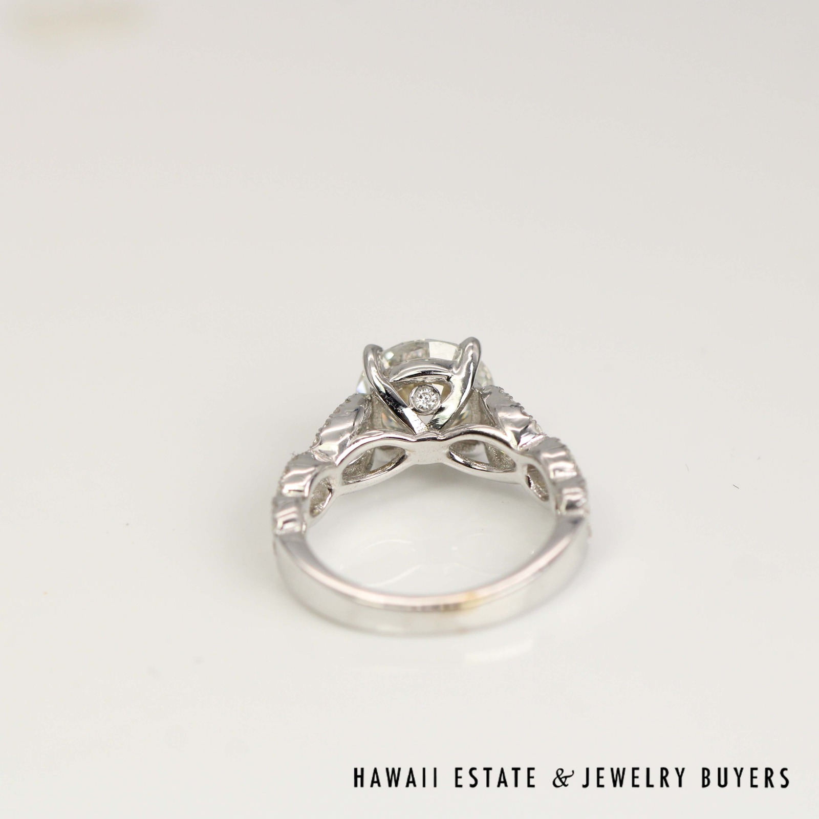 2.07ct Lab-Grown Diamond 0.65ctw Diamond 18k White Gold Engagement Ring Size 3.5 - Image 10
